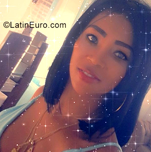 Date this charming Dominican Republic girl Ana Mara from San Pedro De Macorís DO38971
