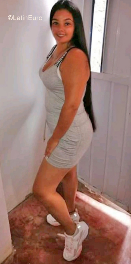 Date this stunning Colombia girl Belkis from Barranquilla CO28941