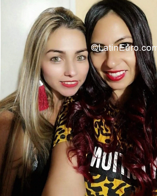 Date this foxy Colombia girl Maribel from Medellin CO28991