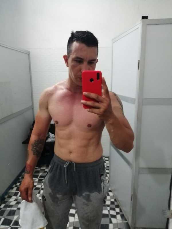 Date this tall United States man Geiber from Cartagena US21095