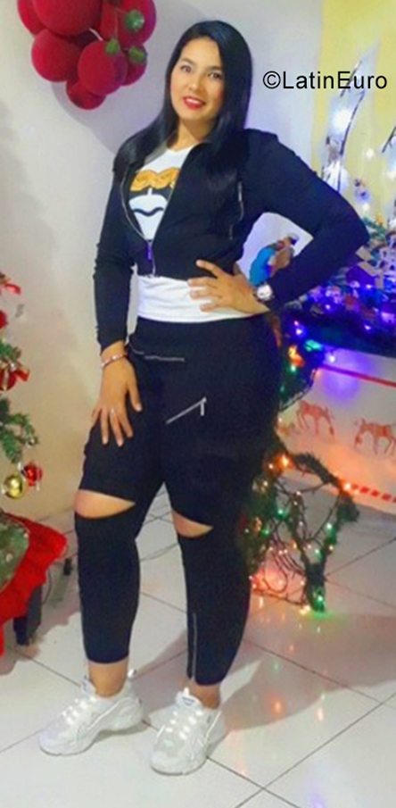 Date this happy Colombia girl Sayen from Cali CO29369
