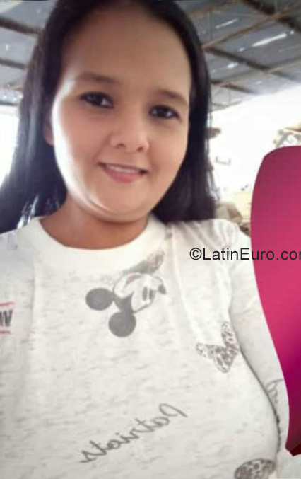 Date this cute Venezuela girl Nanyelis from Punto Fijo VE3727
