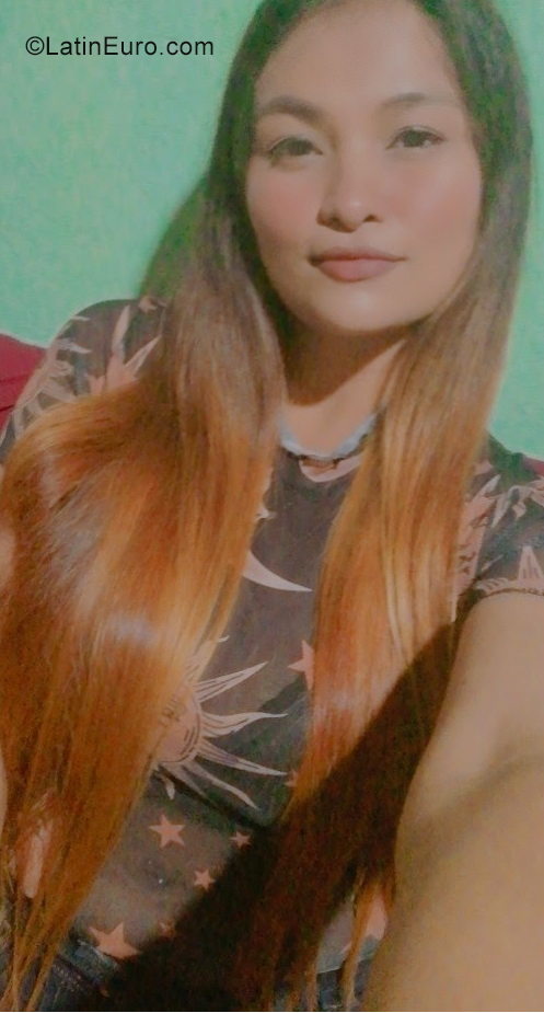 Date this nice looking El Salvador girl Isabel from San Salvador SV154