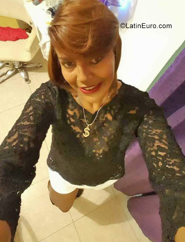 Date this good-looking Dominican Republic girl Rosanna from Puerto Plata DO39525