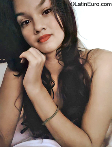 Date this exotic Venezuela girl Maury from Cumana VE3903