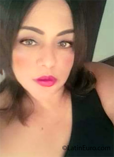 Date this foxy Colombia girl Sandra verena from Barranquilla CO30085