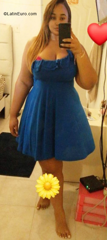 Date this cute Dominican Republic girl Sam from Santo Domingo DO39778
