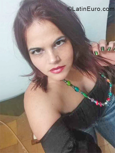Date this hard body Colombia girl Blanca from Medellin CO30149