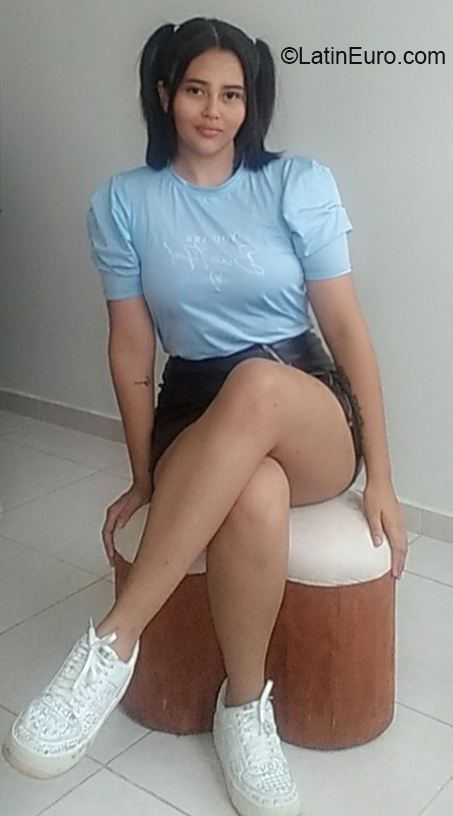 Date this cute Colombia girl Manuela from Pereira CO30285