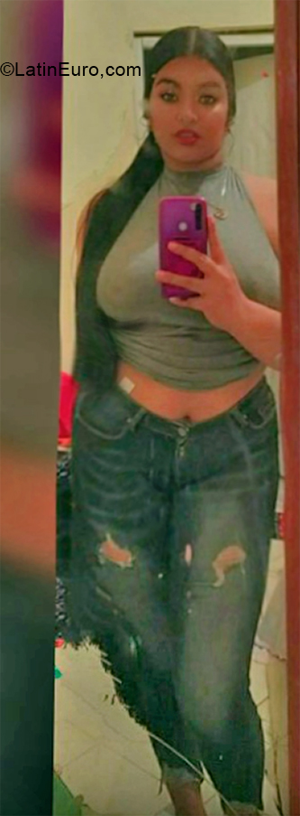 Date this fun Dominican Republic girl Eliza from Santo Domingo DO39860