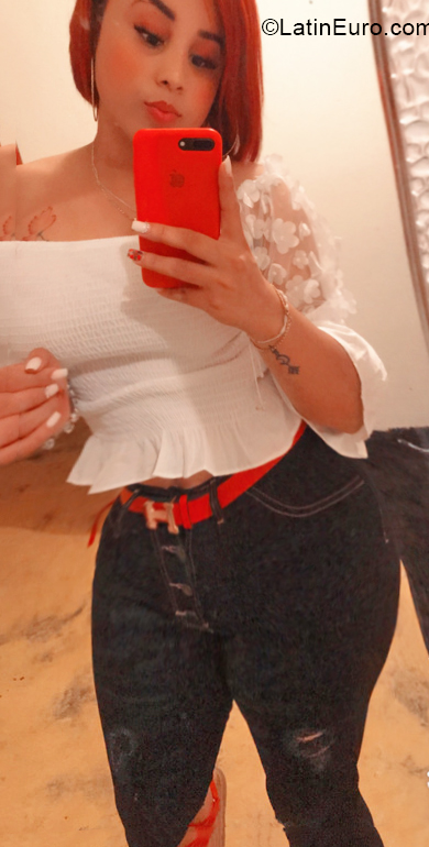 Date this beautiful Dominican Republic girl Scarlett from Santo Domingo DO39930