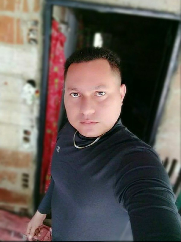 Date this charming Colombia man Hernan rafael from Bogota CO30501