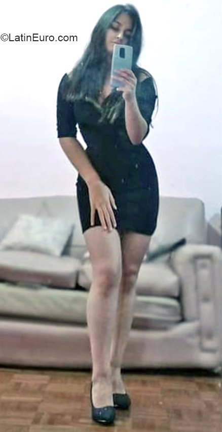 Date this passionate Ecuador girl Laura from Quito EC858