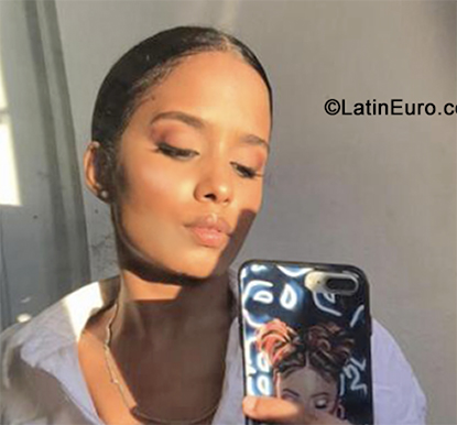 Date this lovely Dominican Republic girl Emely from Santiago DO40158