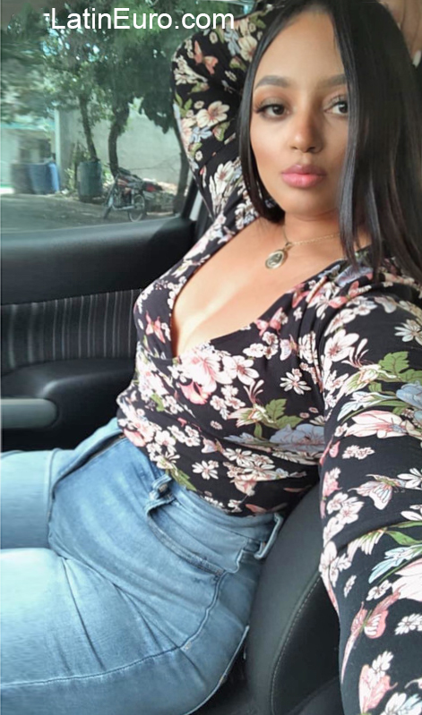 Date this cute Dominican Republic girl Luisa from La Vega DO40216