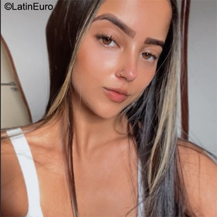 Date this attractive Brazil girl Camila from Lauro de Freitas BR11512