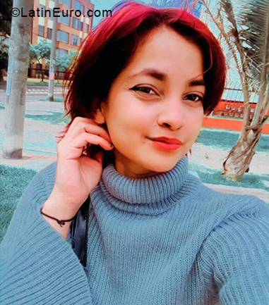 Date this fun Colombia girl Susi from Bogotá CO31023