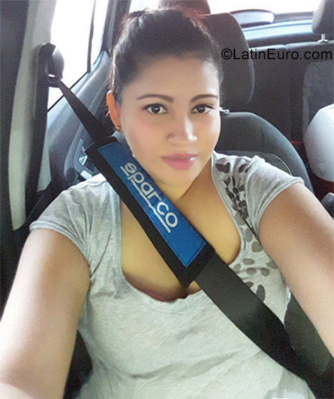 Date this gorgeous Costa Rica girl Star from San Jose CR493