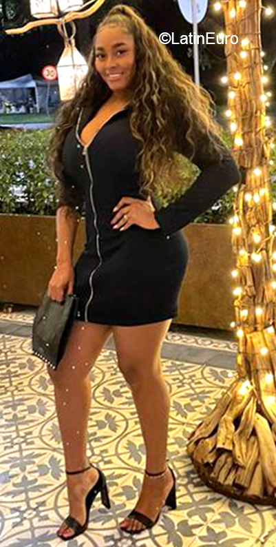 Date this georgeous Colombia girl Isabela from Cali CO31142