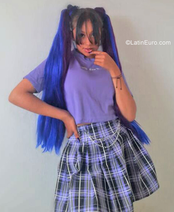 Date this foxy Colombia girl Catalina from Bogota CO31202