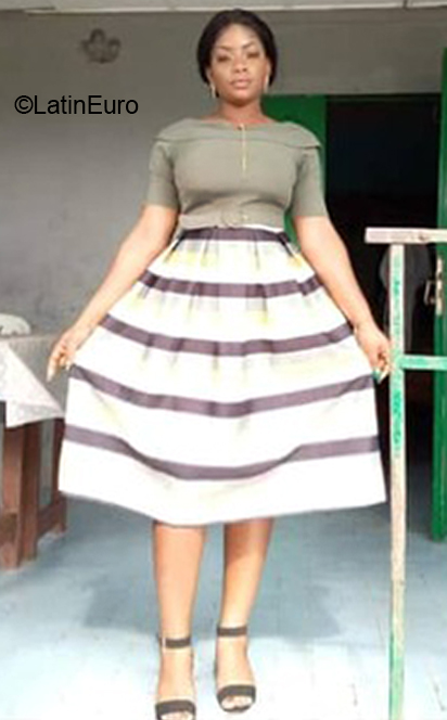 Date this lovely United States girl Claire from Phoenix US25641