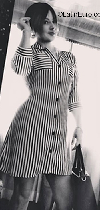 Date this young Costa Rica girl Millena from San Jose CR502