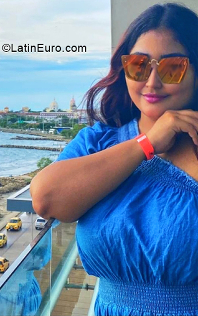 Date this gorgeous Colombia girl Johaine from Barranquilla CO31322