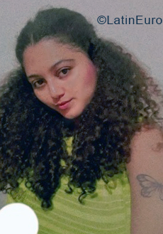 Date this athletic Brazil girl PAULA from Teresina BR11693