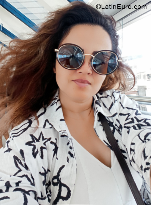 Date this good-looking Brazil girl Hadassah from Recife BR11721