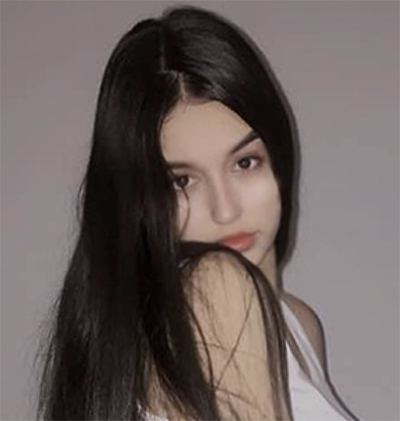Date this lovely Colombia girl Neni from Cali CO31501