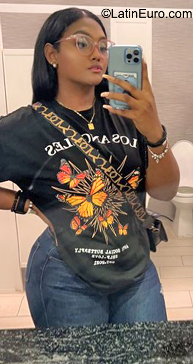 Date this pretty Dominican Republic girl Maria from Santiago DO40699