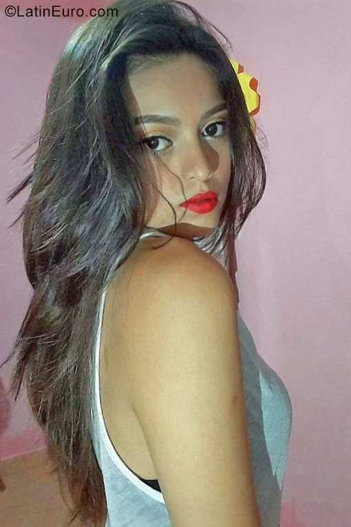Date this young Bolivia girl George from Santa Cruz BO144