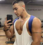 fun Colombia man Charlie from Medellin CO31691