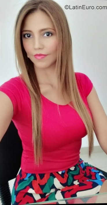 Date this fun Colombia girl Liliana from Bogotá CO31701