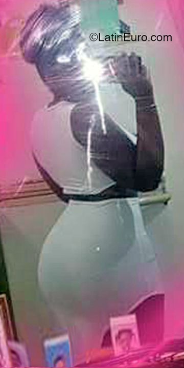 Date this young Dominican Republic girl Nathalia from Santo Domingo DO44004