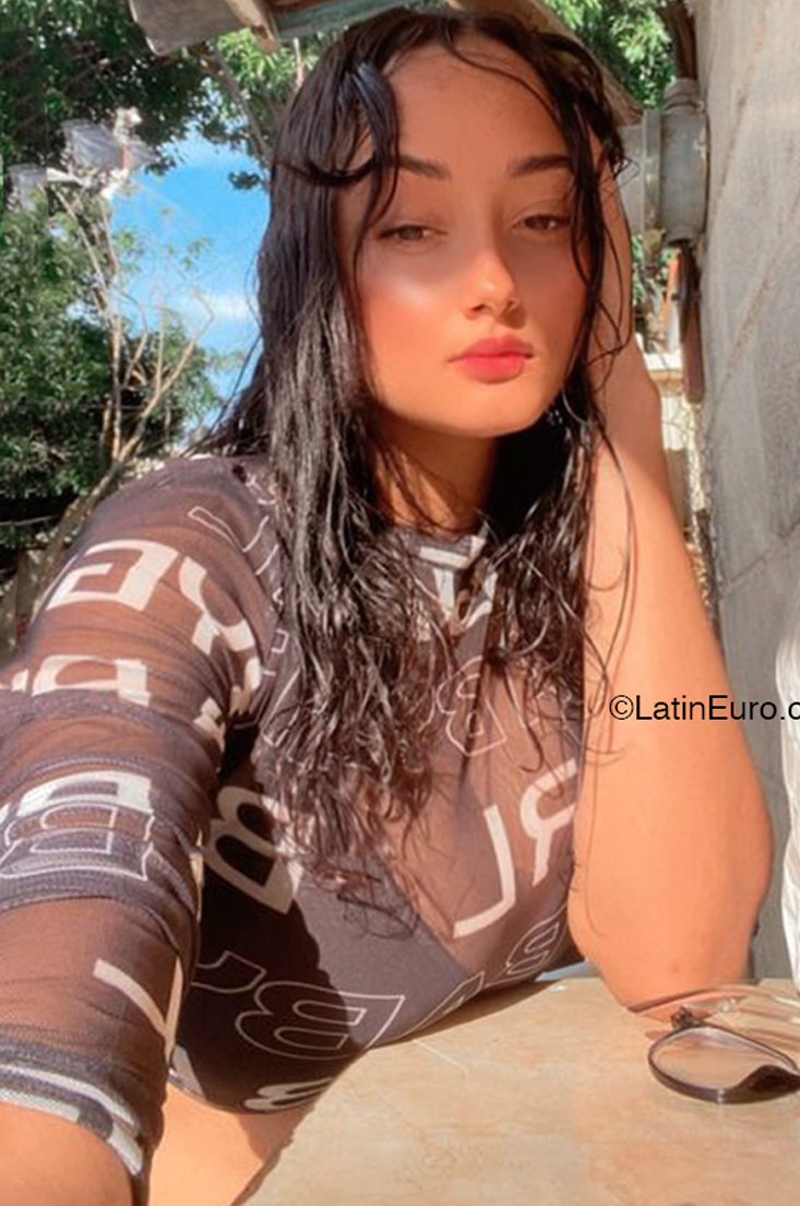 Date this beautiful Dominican Republic girl Ana from Santiago DO44923