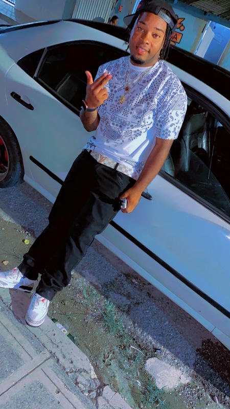 Date this athletic Dominican Republic man Alex from San Juan De La Maguana DO45314