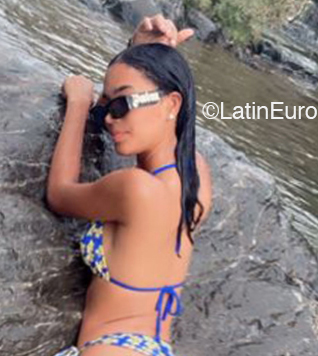 Date this athletic Dominican Republic girl Yenifer from Santiago DO45762