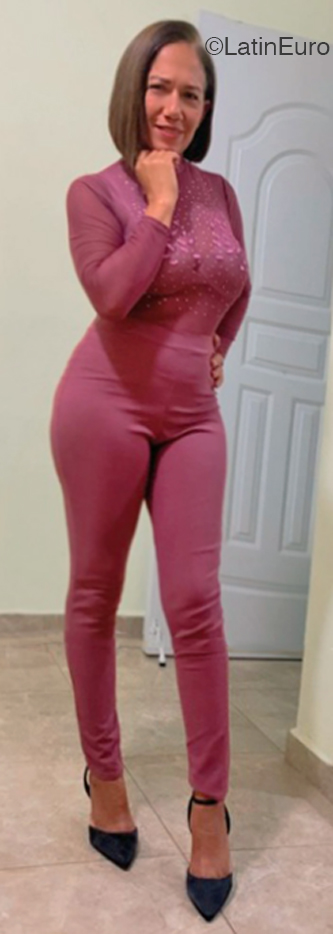 Date this stunning Dominican Republic girl Rosanna from San Pedro De Macoris DO46535