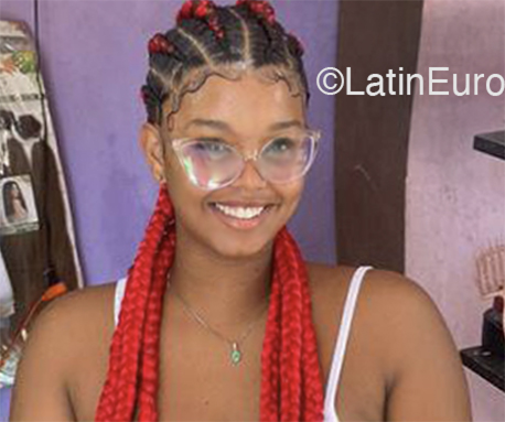Date this good-looking Dominican Republic girl Franyeli from SANTO DOMINGO ST DO46737