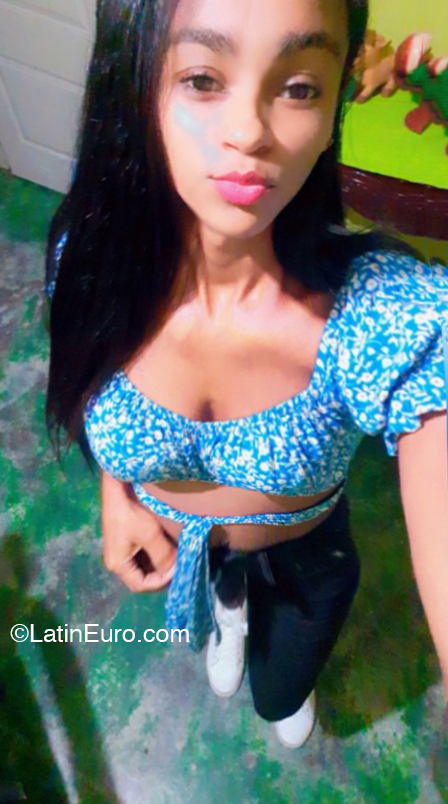 Date this cute Dominican Republic girl Katherine from San Francisco de Macorís DO47493