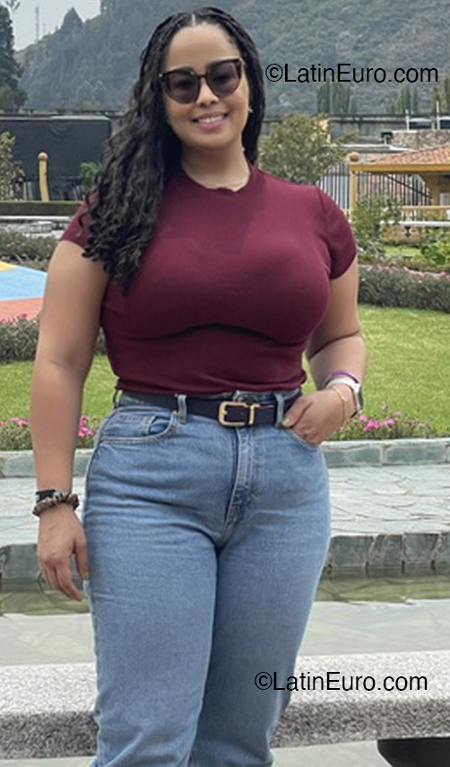 Date this funny Dominican Republic girl Gio from Santo Domingo DO53536