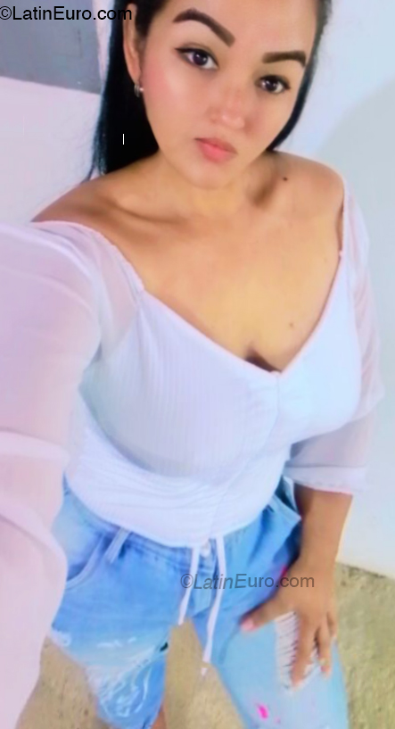 Date this stunning Venezuela girl Margarita from Aragua VE5030