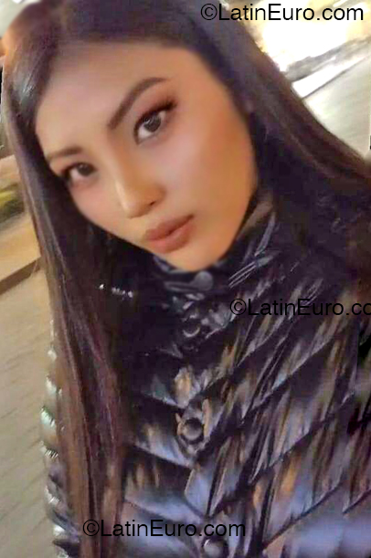 Date this hard body Peru girl Yubitza from Arequipa PE2147