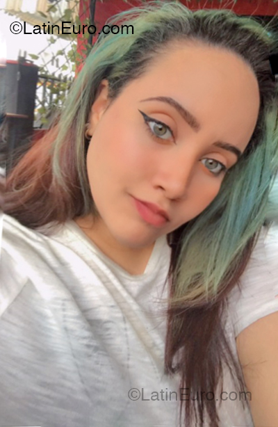 Date this funny Dominican Republic girl Perla from Santo Domingo DO54101