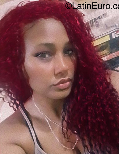Date this good-looking Dominican Republic girl Yessy from La Romana DO54133