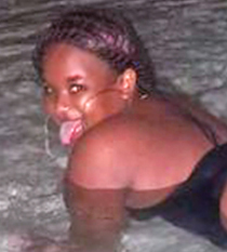 Date this hot Dominican Republic girl Magdanela from Santo Domingo DO54562