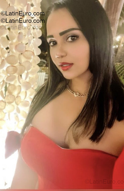 Date this funny Dominican Republic girl Josefina from Hatomayor DO54906