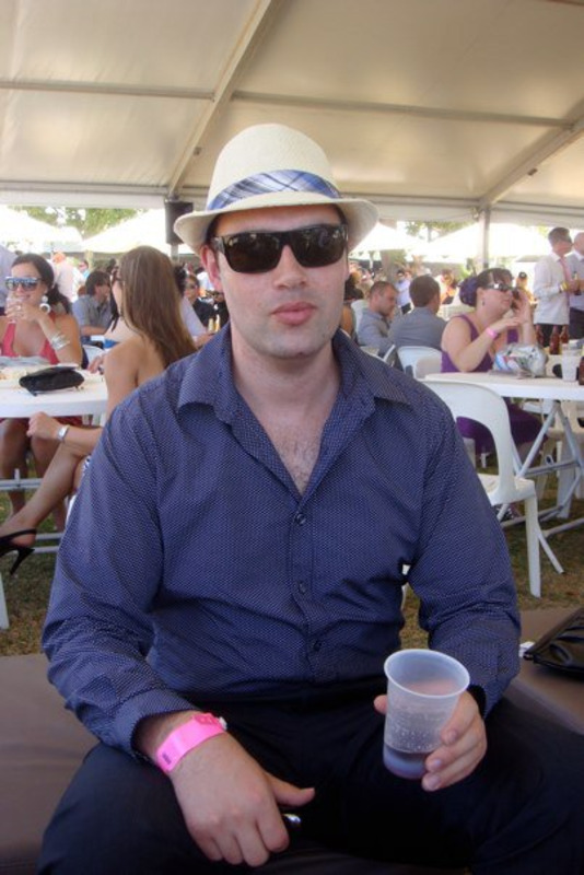 Date this voluptuous New Zealand man Teo from Christchurch NZ60