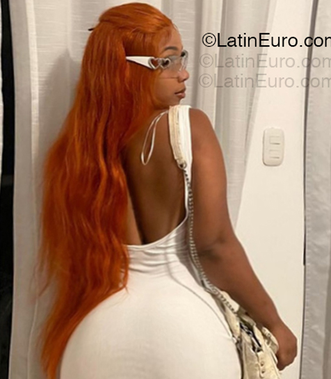 Date this stunning Dominican Republic girl Norkelys from Santo Domingo DO56062